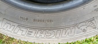 LETNÍ PNEU 195/65/15 MICHELIN -CENA ZA 2 KUSY - 2