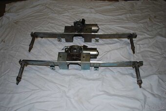 Avia - mechanismus stěračů - 2