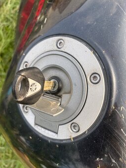 Sada zamku a ridici jednotka na Yamaha Fz6N a Fz6 Fazer - 2
