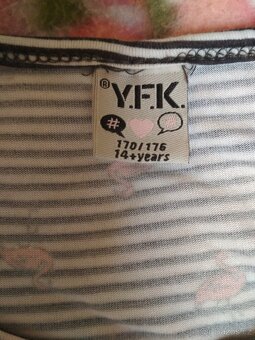 dívčí letní overal na spaní zn. YFK - 2