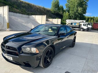 Dodge Charger 5.7 Hemi - 2