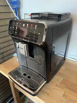 Philips Series 5500 LatteGo EP5549/70 - 2