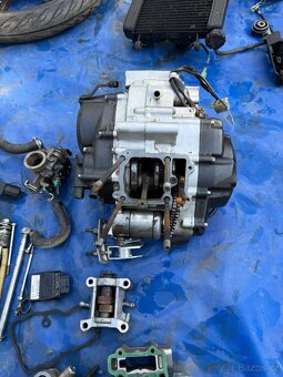 Převodovka - motor Honda CBR 125 - 2