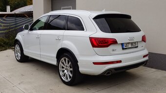 Audi Q7 3,0 TDi 180 kW - tažné - 7 míst - 2