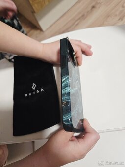 Burga, Emerald Pool, iPhone 13 PRO - 2