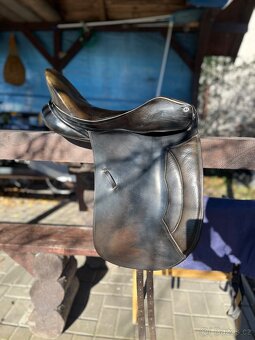 Drezurní sedlo 17,5 komora 2 - 2
