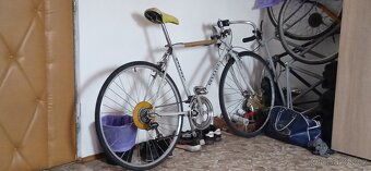 Prodám tyto kola a sady dílů - 2