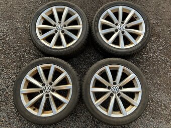 Alu orig zimní sada VW Novara 5x112 7J ET43 225/45 R17 - 2
