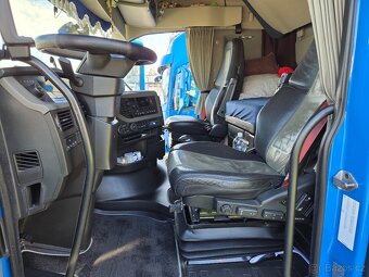 Volvo FH13 + Schwarzmüller SP 3 - 2