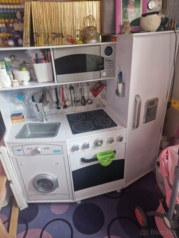 Dětská kuchyňka KidKraft s příslušenstvím - 2