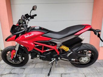 Ducati Hypermotard 939 - 2