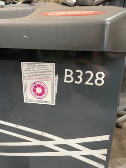 Vyvažovačka kol FASEP B328 – automatické upínání - 2