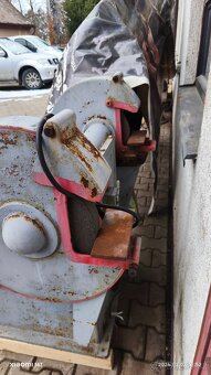 Bruska dvoukotoučová na železo - 2