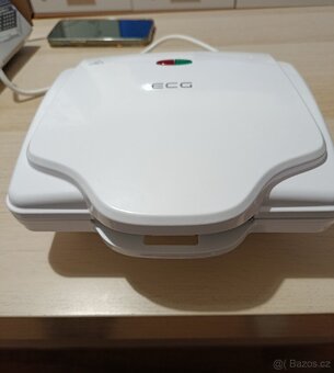 Waffle maker, vaflovač - 2