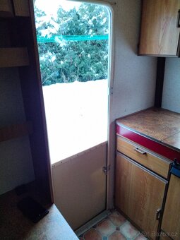 Prodam starsi karavan - 2