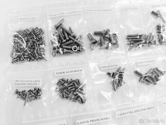 Tatra 603 sada šroubu - 2
