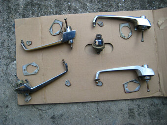 Venkovní kliky na Wartburg 353 - 2