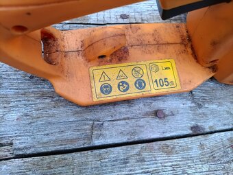 Elektrická pila Riwall - 2