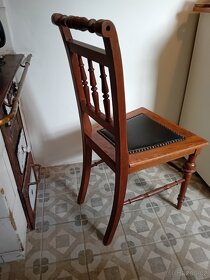 Stará židle - 2