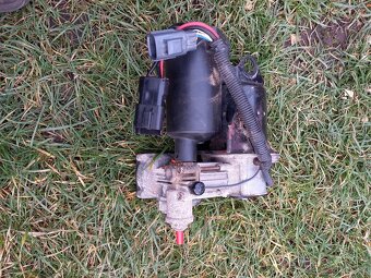 Land Rover kompresor podvozku LR023964 - 2