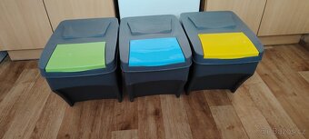 Odpadkový koš -recyklace - 2