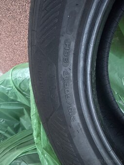 Goodyear Efficientgrip 2 SUV 215/60 R17 106 H Letní nová - 2