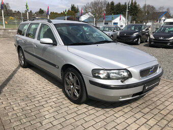 Volvo V70 2,4 D Momentum, rozvody a servis, alternátor. - 2
