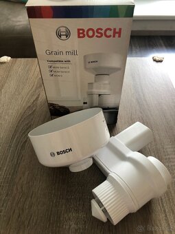 Mlýnek na mák a obilí BOSCH MUZ5 GM1 - 2