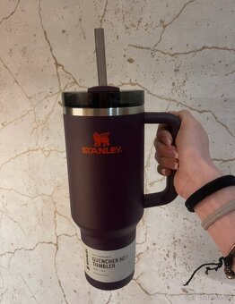 Stanley termohrnek - 2