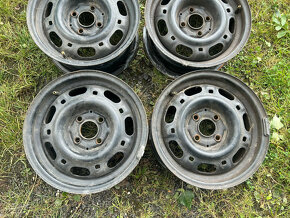4 ks plechových disků VW, Škoda 14" 4x100 et38 - 2