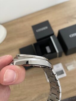 Citizen NJ0100-71E - 2