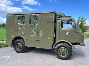 Tatra 805 - 2