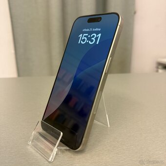 iPhone 15 Pro 256GB natural titan, 98% baterie, rok záruka - 2