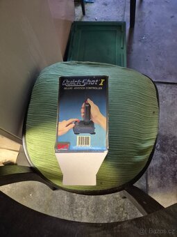 Joystick na Atari 800xl , Quickshot I - 2