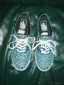 Tenisky zn. Vans vel.38 jako nové - 2