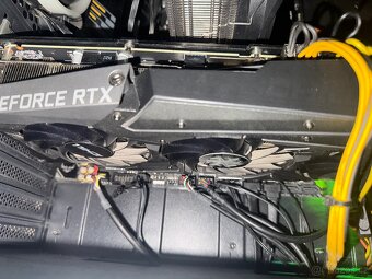 Inno3D RTX 3070 iChill 4X - 2