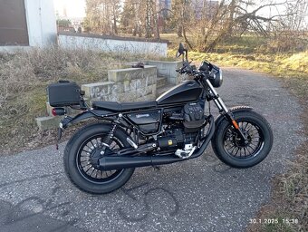 Moto guzzi v9 bobber - 2