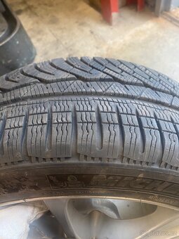 Kola 235/45R18 - 2