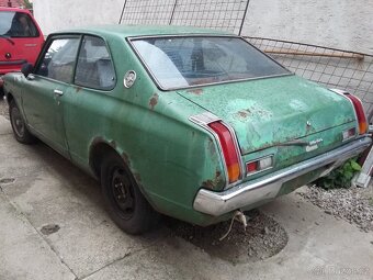 TOYOTA CARINA 1600 - 2