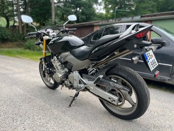 Honda Hornet 600 - 2