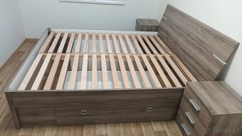 Prodám manželskou postel - 2
