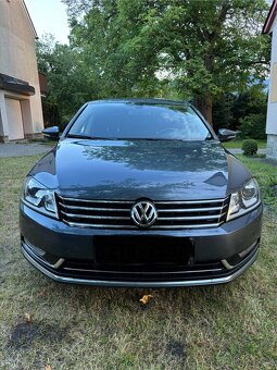 VW PASSAT B7 2.0 TDI SEDAN 2. majitel - 2