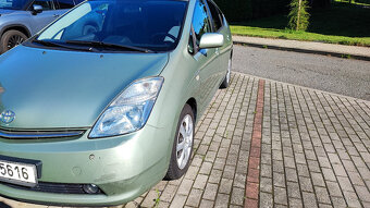 Prodám Toyota Prius 2 r.v.2006 - 2