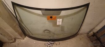 Čelní sklo Škoda Rapid - 2