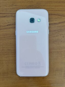 Prodám telefon Samsung Galaxy A3 2017 - 2