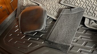 Volkswagen Taigo - doplňky komplet - 2