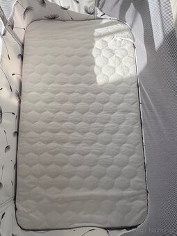 Postýlka Lionelo Aurora Beige volně stojící/přístavná - 2