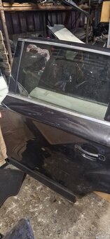 Leve zadni dvere audi Q7 4L - 2