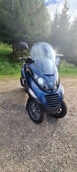 Piaggio Mp3 - 2