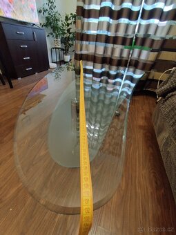 Konferenční stolek - 2